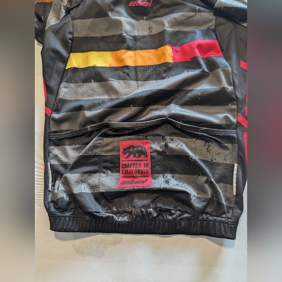 Eliel Cycling Jersey and Bib XSmall - Picture 5 of 15